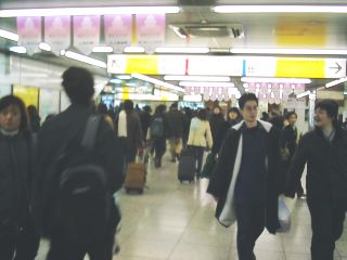 18切符の旅・東京駅の混雑