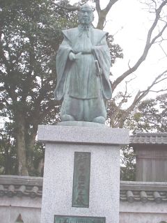 新井白石の銅像