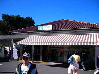 鶯谷駅